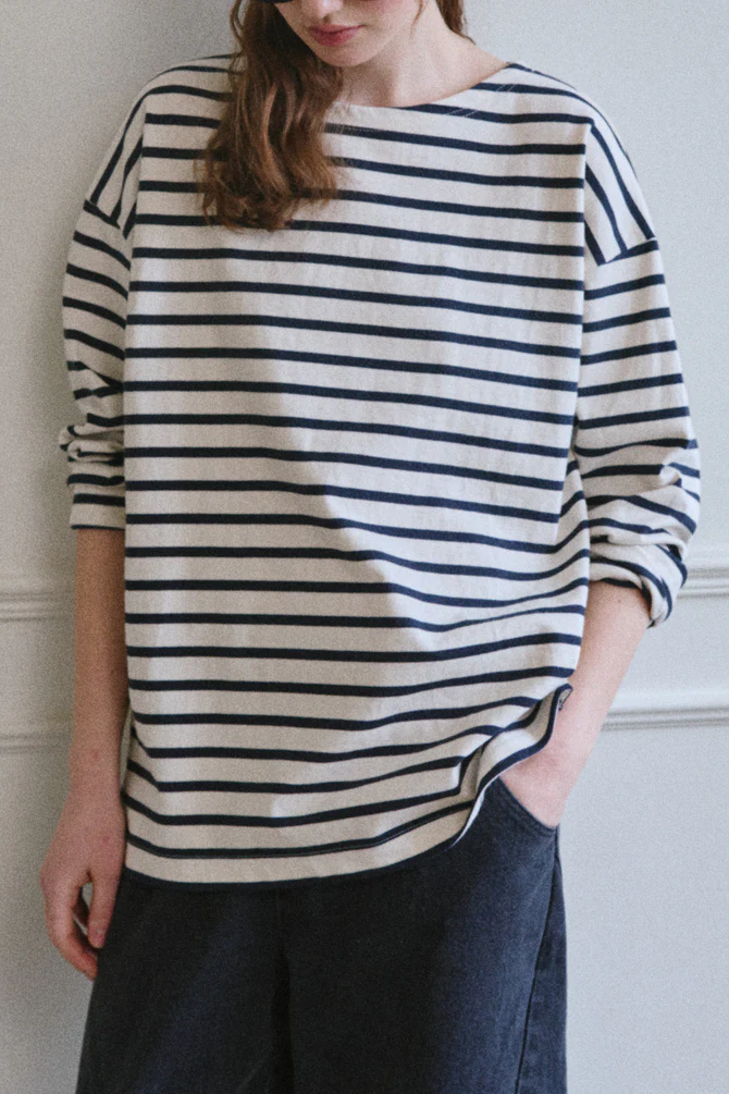 Le Bon Shoppe Marseille Boat Neck Top | Navy Stripe