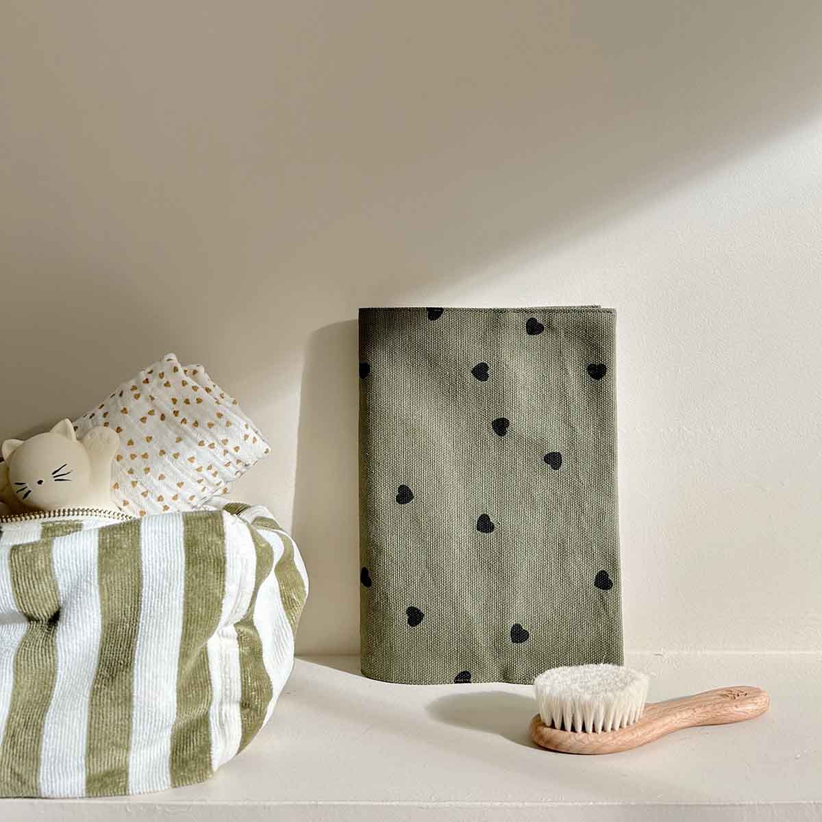 Rose in April | Vic Toiletry Bag | Khaki