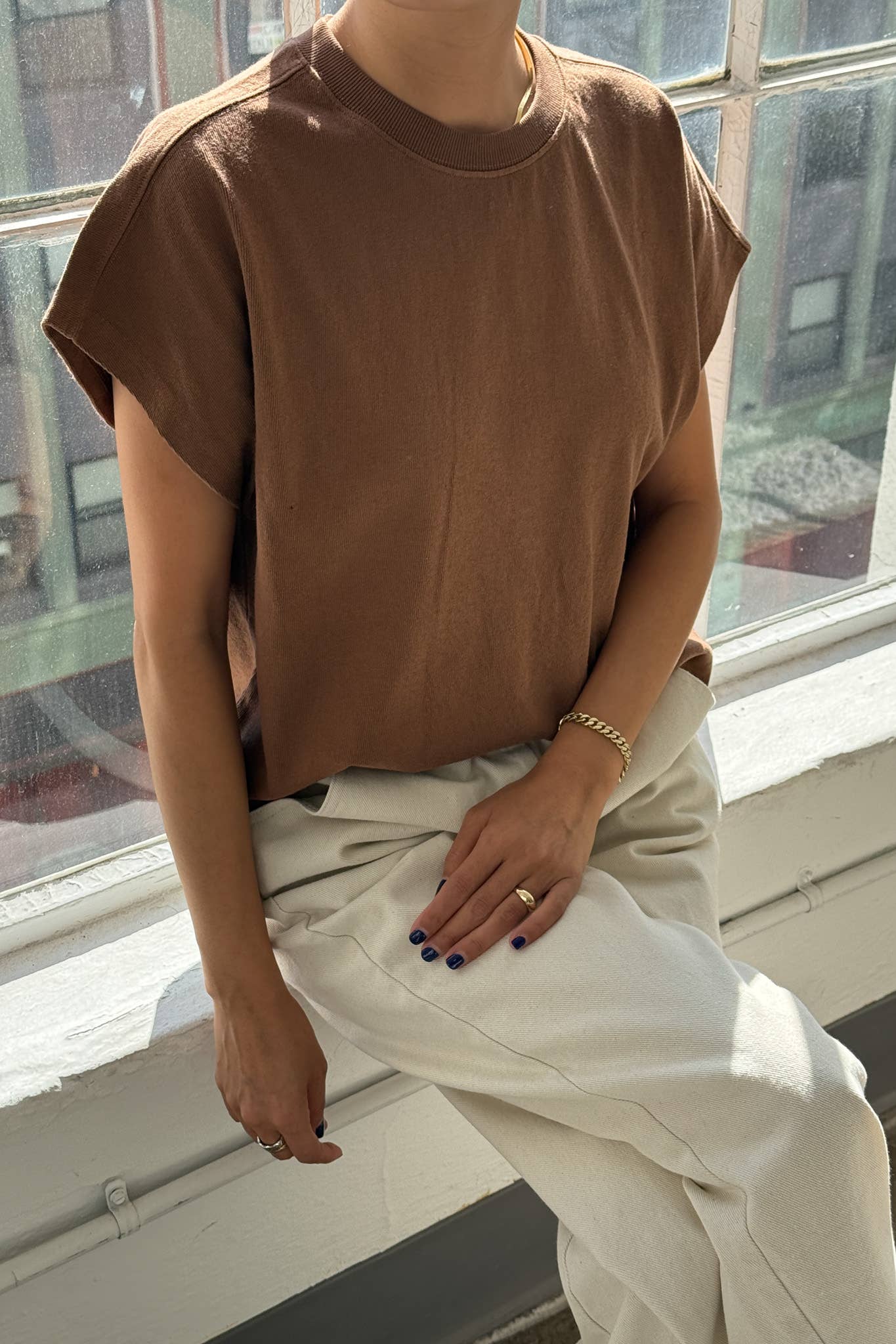 Le Bon Shoppe Jeanne Tee | Mud