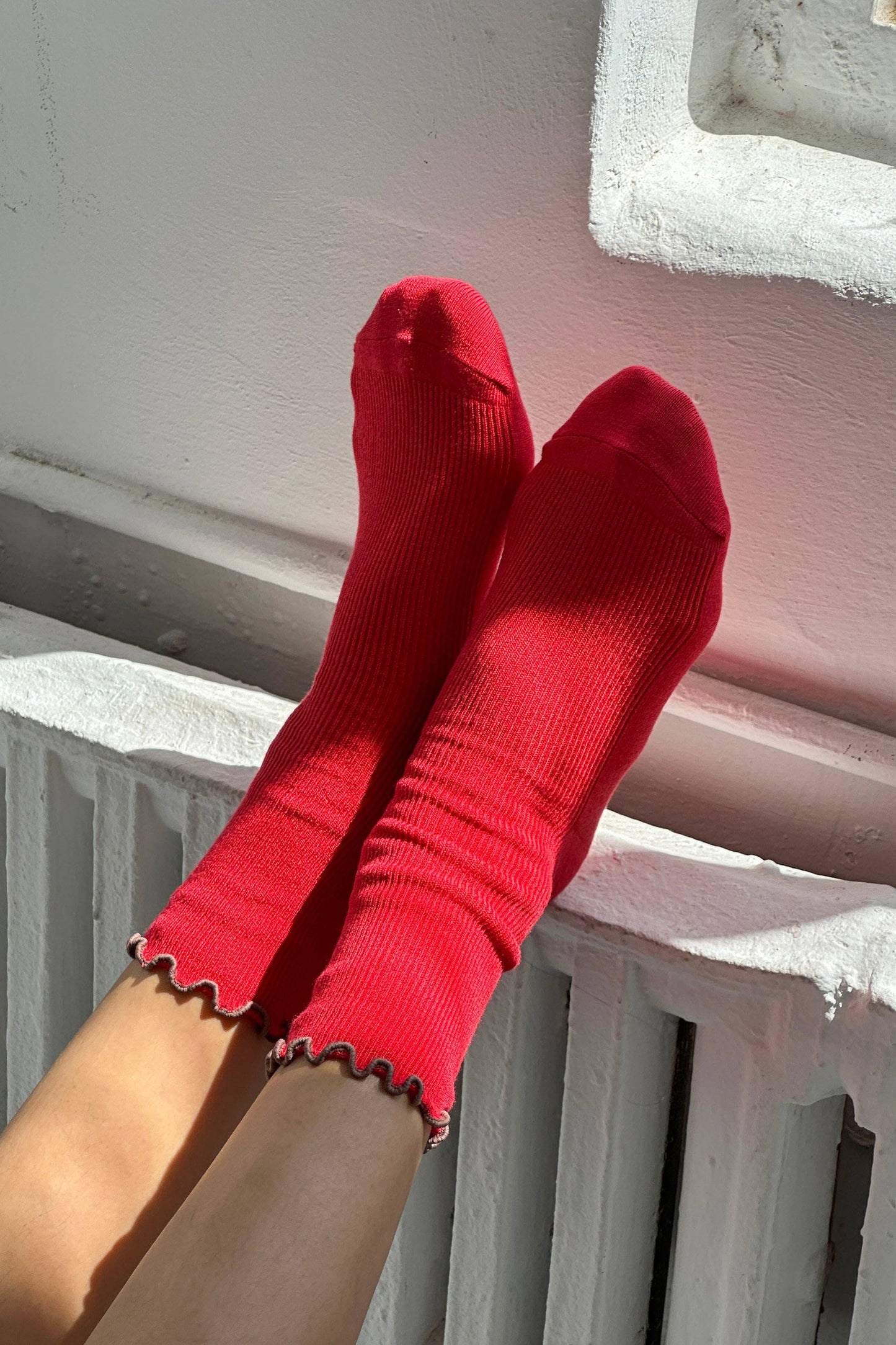 Noble x Le Bon Shoppe | Ruffled Modal Socks | Paprika / Brown Edge