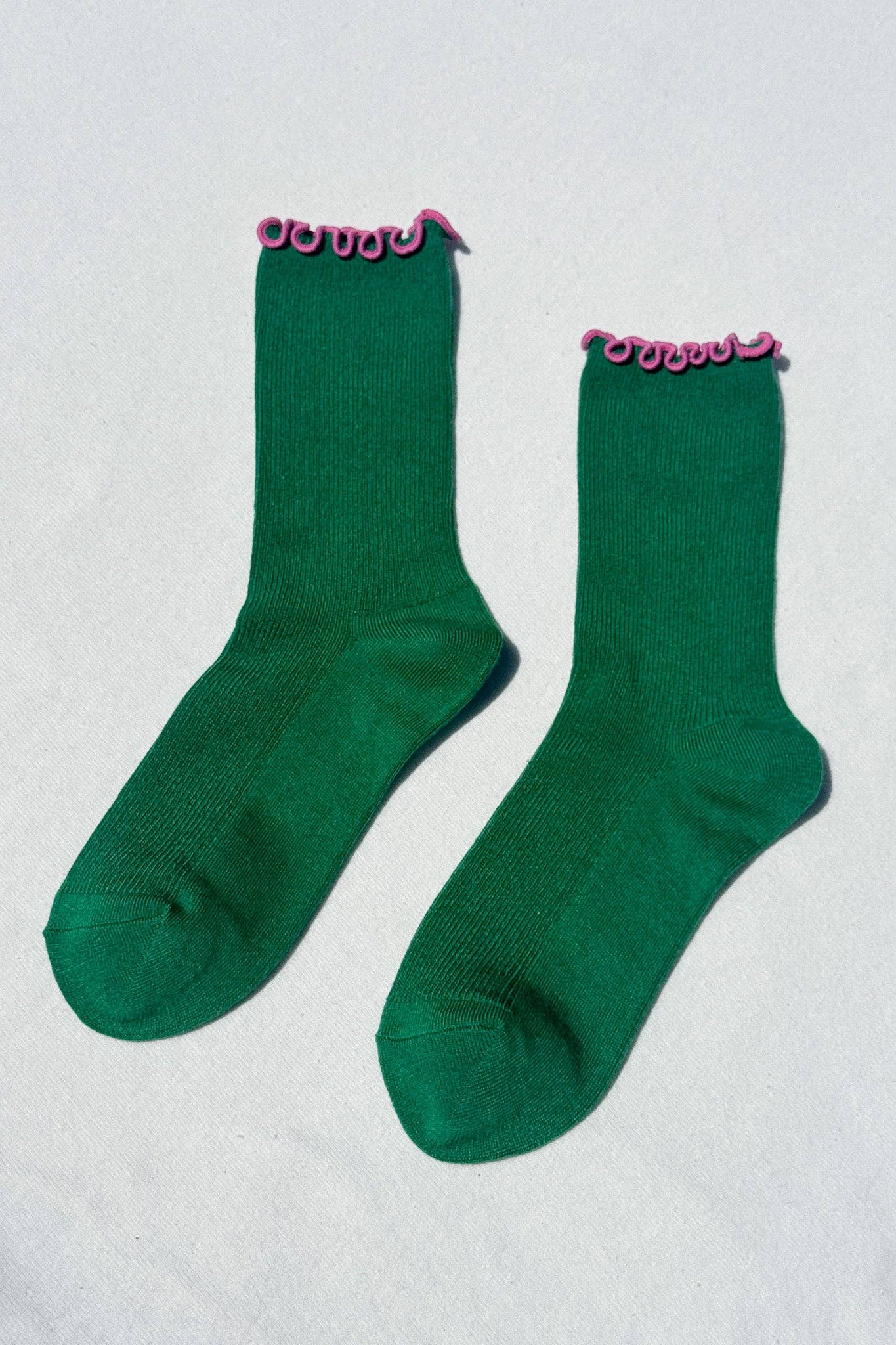 Noble x Le Bon Shoppe | Ruffled Modal Socks | Spinach / Pink Edge