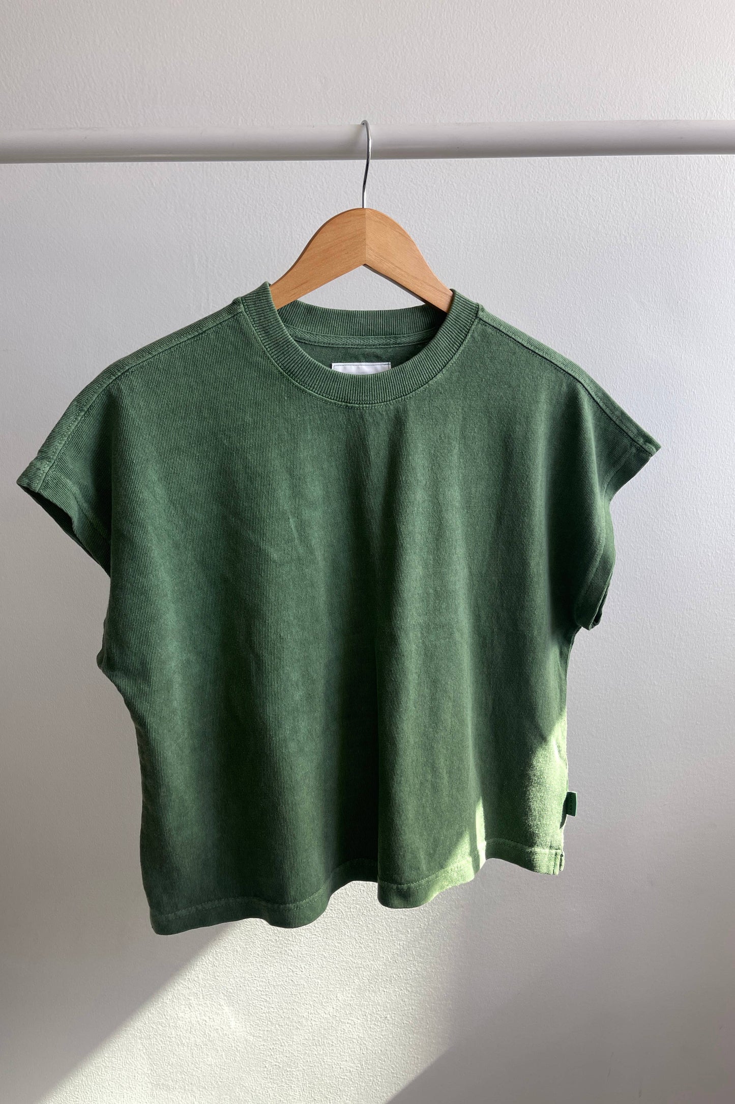 Le Bon Shoppe Jeanne Tee | Mud