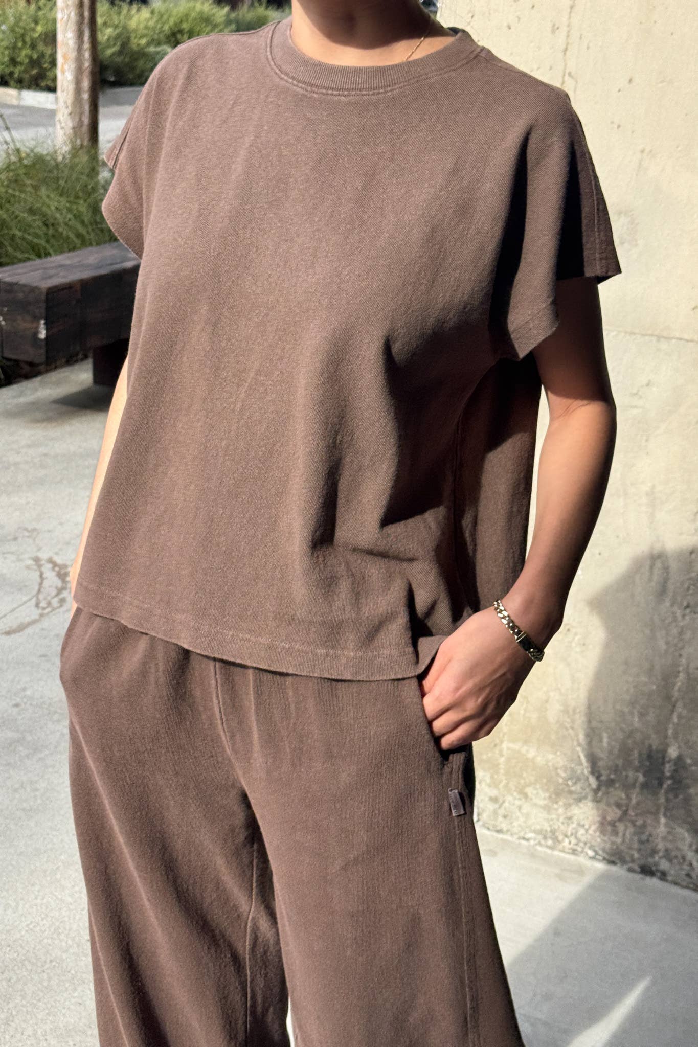 Le Bon Shoppe Jeanne Tee | Mud