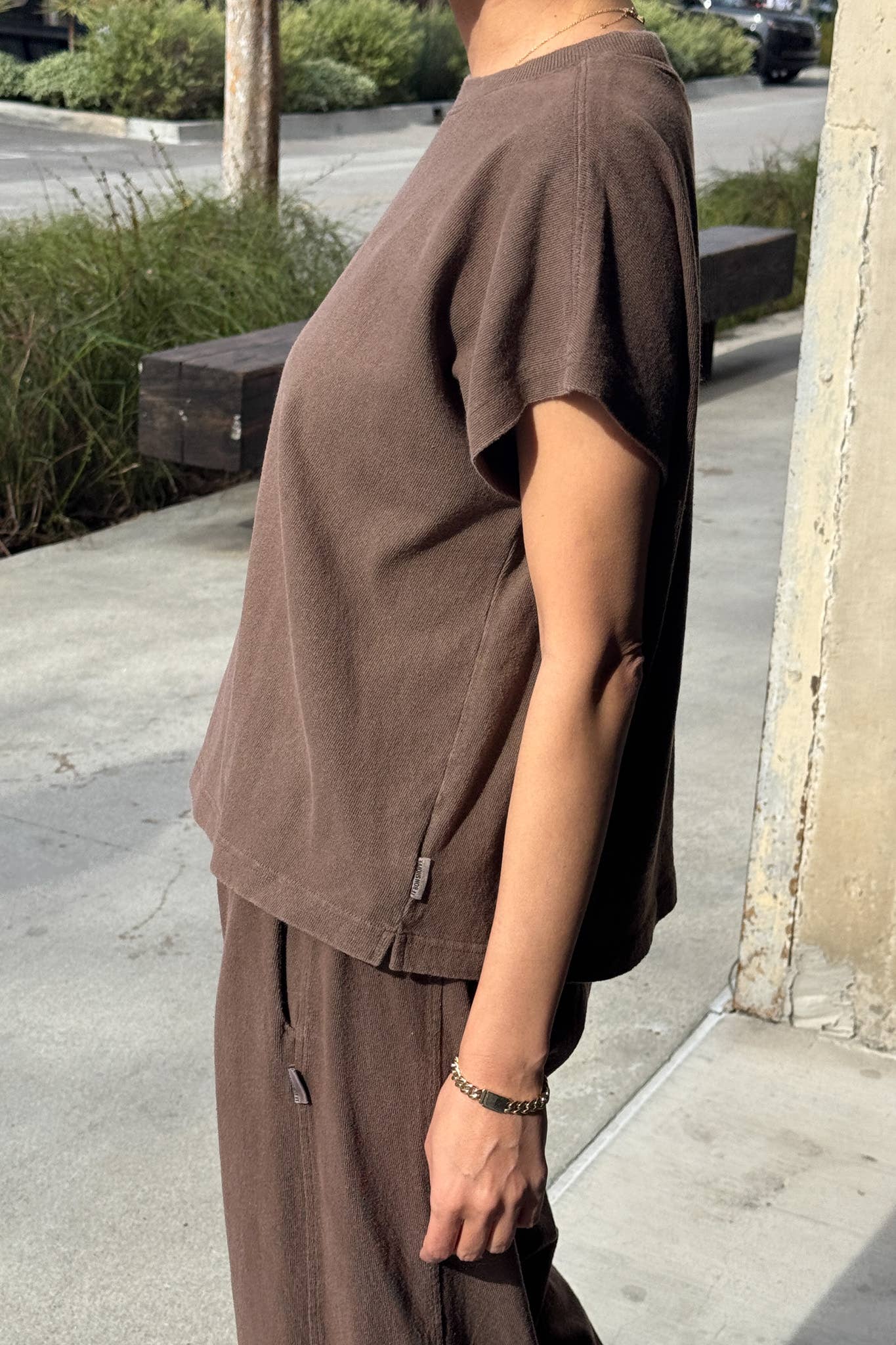 Le Bon Shoppe Jeanne Tee | Mud