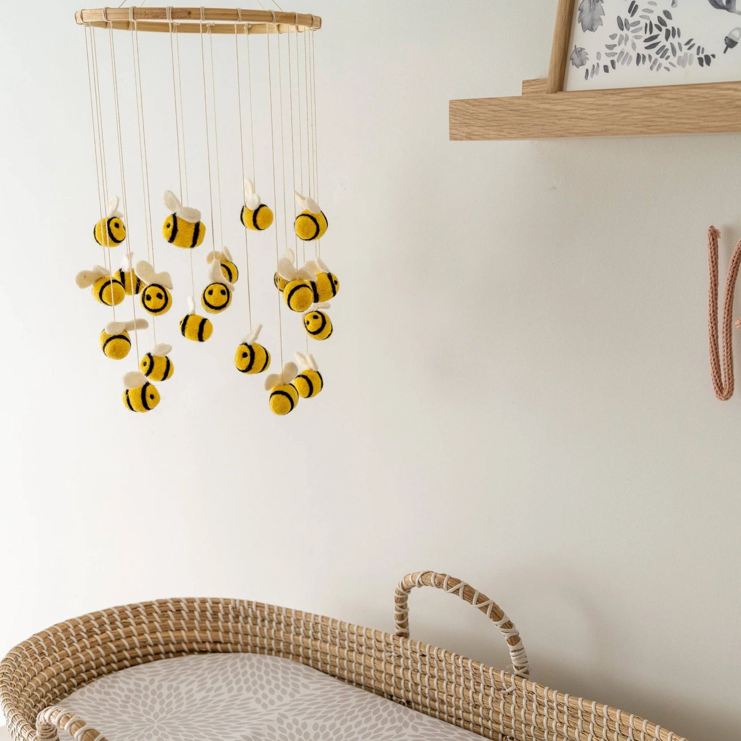Gamcha | Felt Bee Mobile