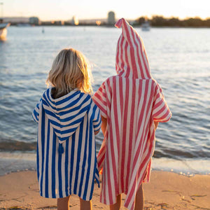 SUZON STRIPES KIDS PONCHO | STRAWBERRY