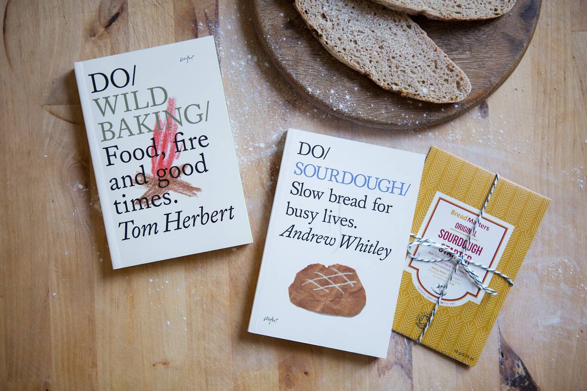 Do Wild Baking, Guide to Campfire Cooking & Adventurous Eats: Paperback