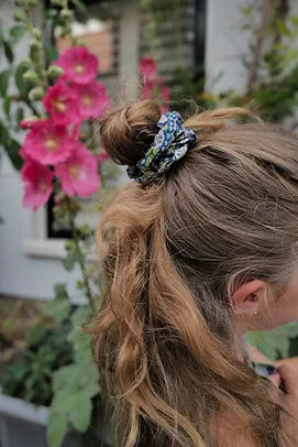 Alex scrunchie